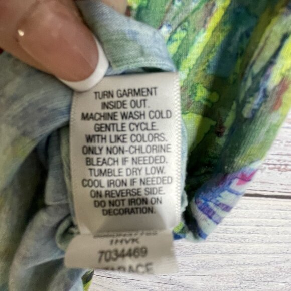 Apt 9 Blouse Size L Tie-Dye Green Blue Crochet Overlay Rhinestones V-Neck Y2K - Picture 9 of 12